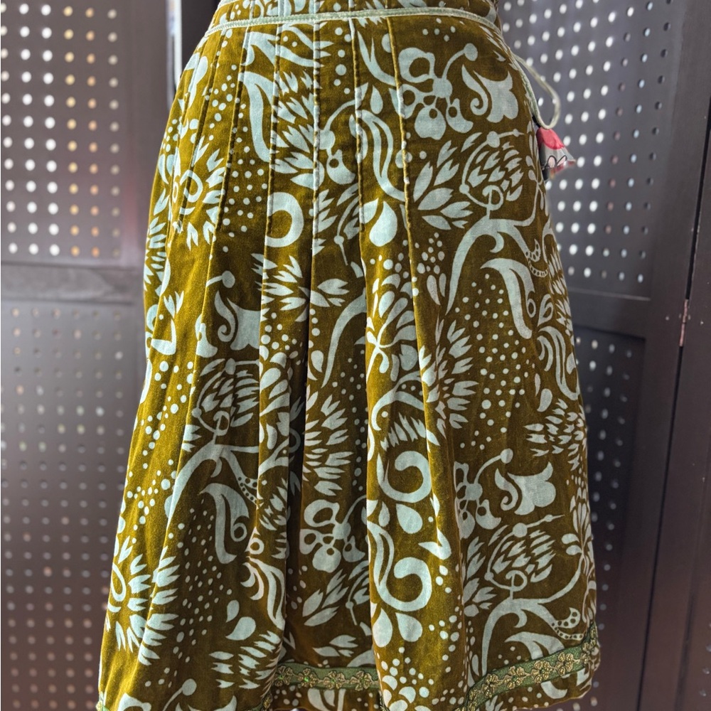 Oilily Olive and Light Blue Floral A-Line Skirt